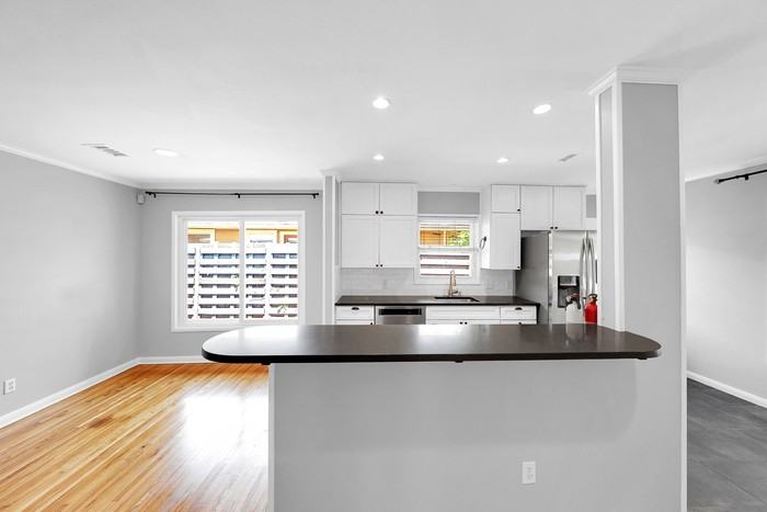 2617 W 49th 1/2 St - Photo 6 of 15