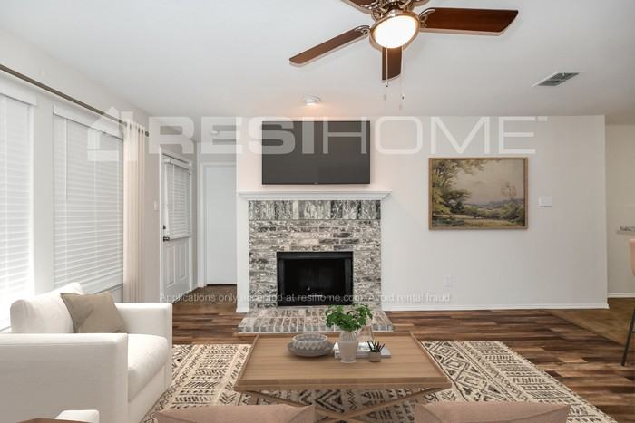 6942 Old Ox Dr - Photo 6 of 17