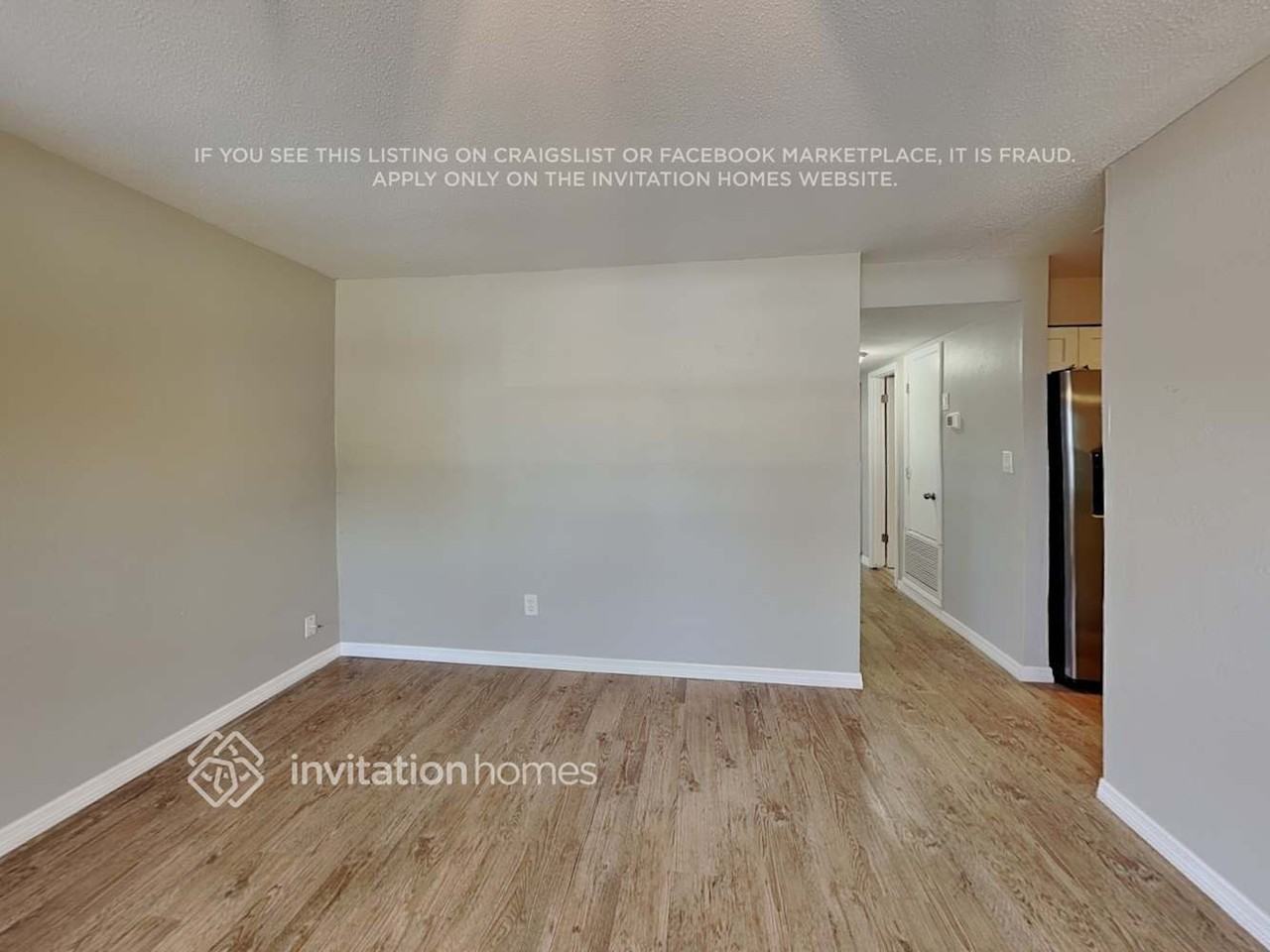 4114 Lake Lawne Ave - Photo 3 of 17