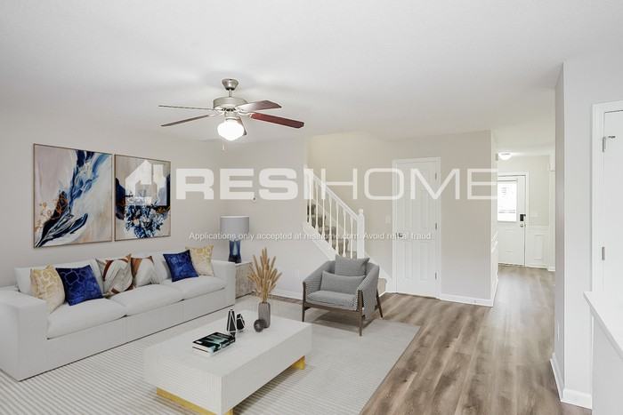 3509 Augusta St - Photo 6 of 19