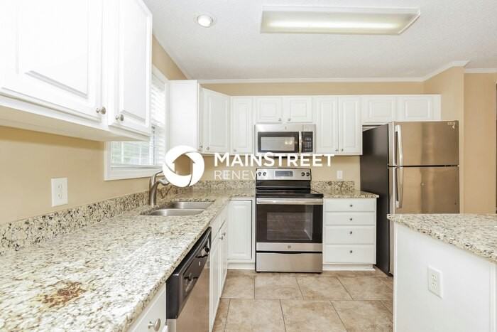 701 Comanche Ct - Photo 4 of 16