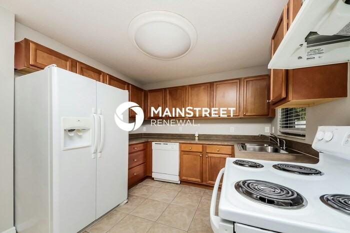 1837 Garwood Dr - Photo 5 of 16