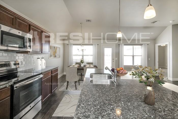 8107 Brighton Avenue - Photo 3 of 18