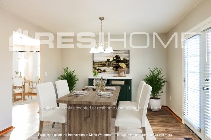 1809 Se 15th St - Photo 5 of 17