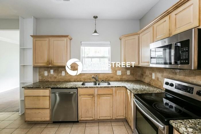 13209 Crooked Pine Ct - Photo 6 of 17