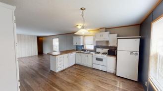 124 Delta Ave - Photo 1 of 1