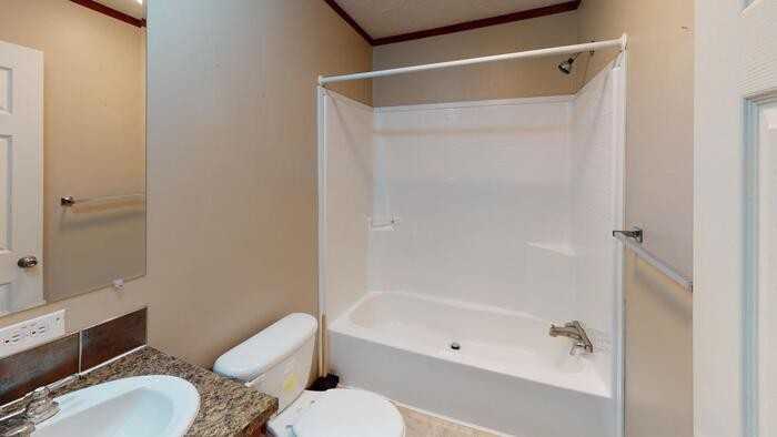 148 Delta Ave - Photo 4 of 11