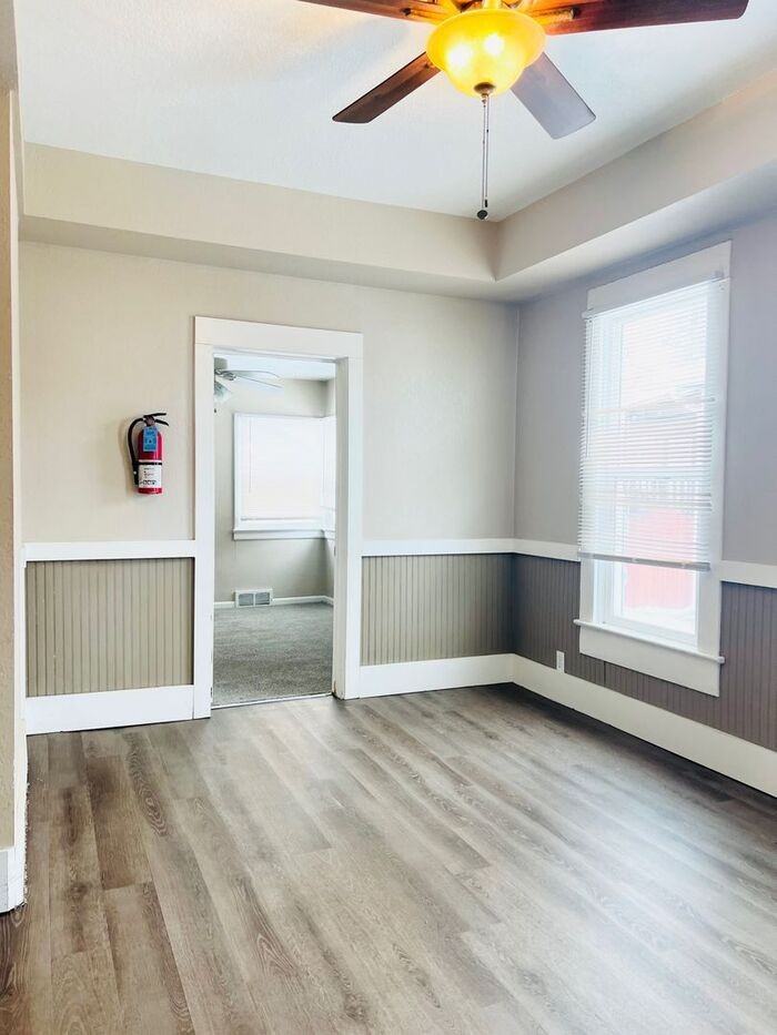 1227 13th Ave #B - Photo 5 of 20