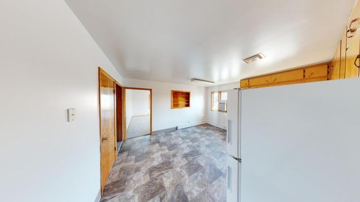 1118 N 18th St #4 - Photo 3 of 16