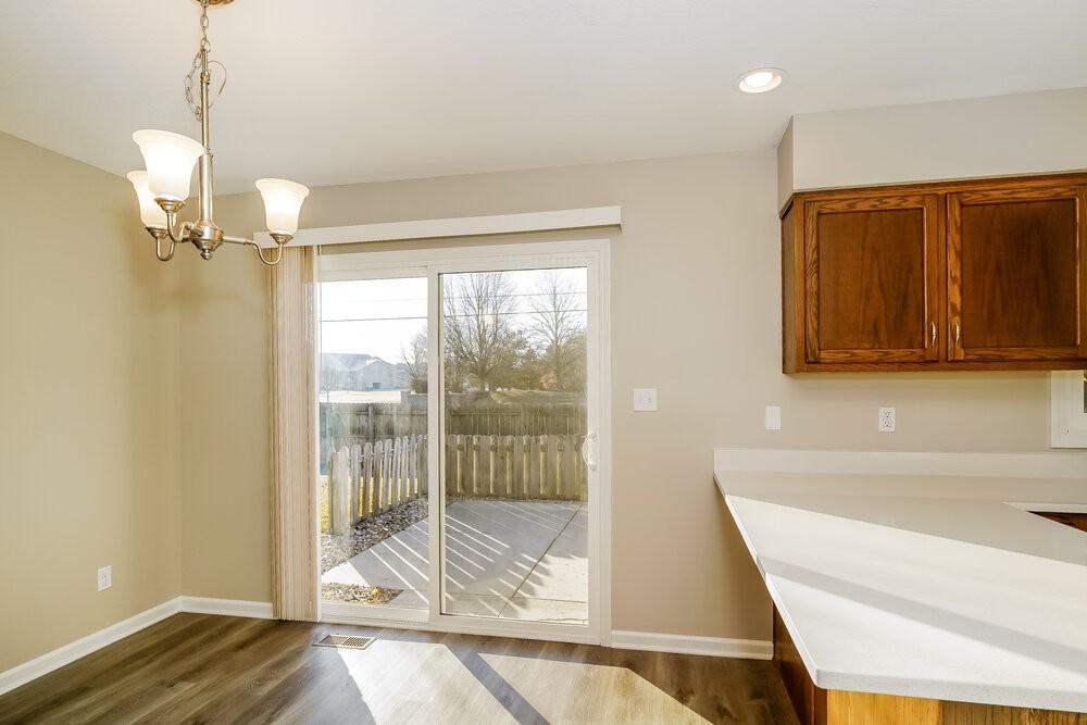 5349 Tracey Jo Rd - Photo 5 of 16