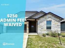 featured image of 2216 Hornbeam St