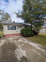 featured image of 1729 18th Ave Ne