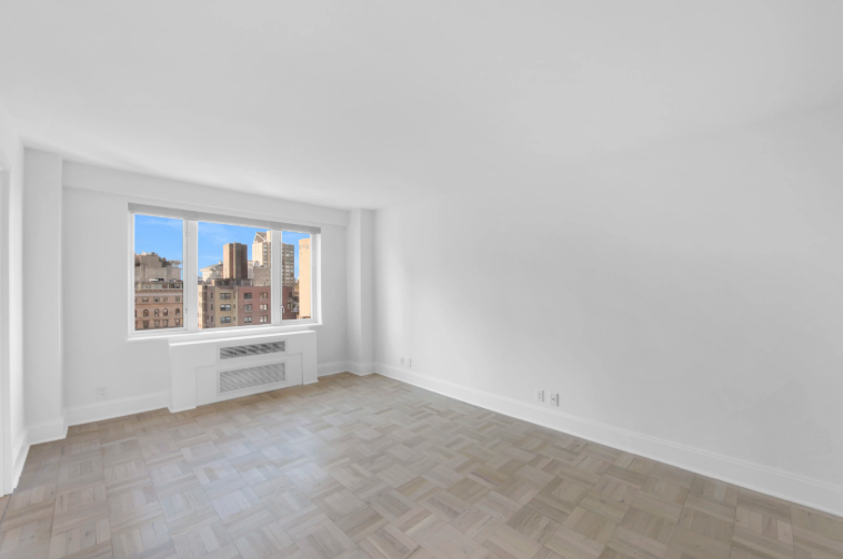 926 Park Ave #16C - Photo 4 of 21