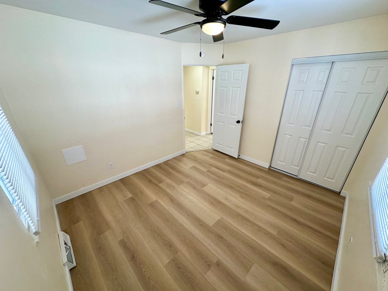 1166 Tonawanda Ave #1166 - Photo 5 of 11