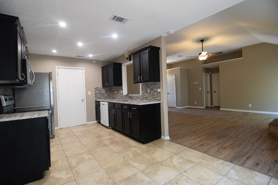 501 Elam Cir #NA - Photo 4 of 21