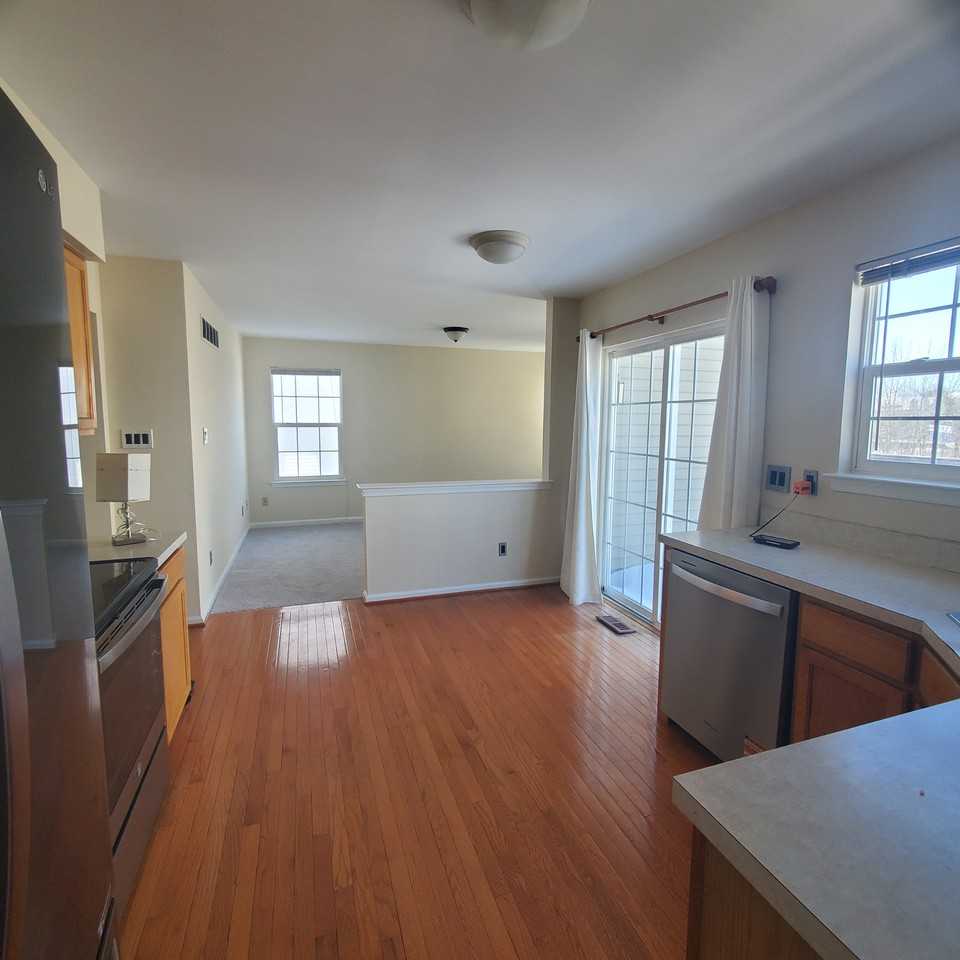 906 Hamilton Rd #NA - Photo 7 of 25