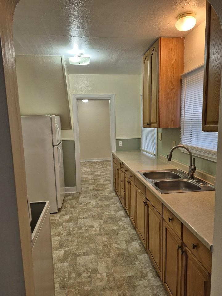 508 Se Ash St #NA - Photo 4 of 8