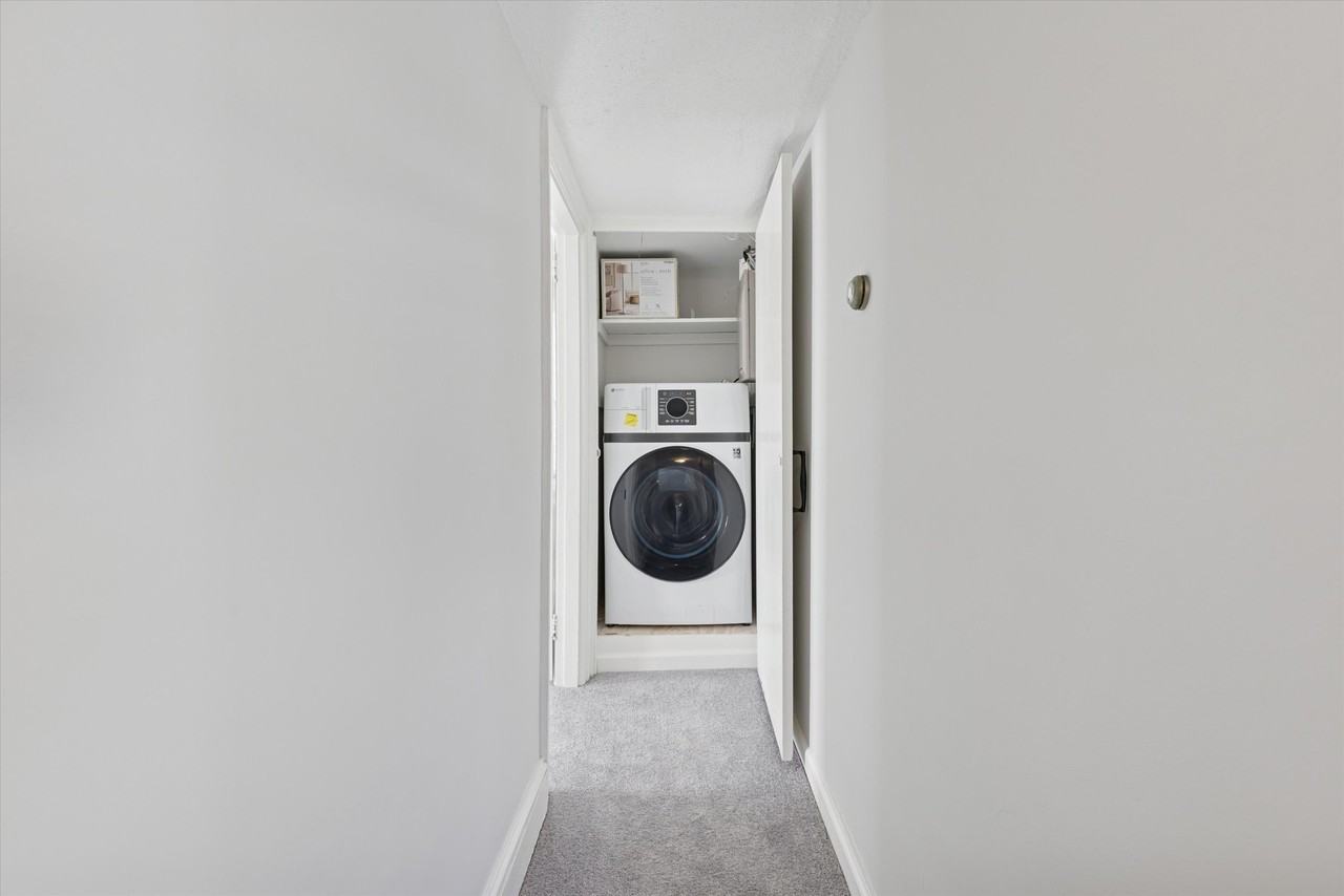 371 W Main St #2 - Photo 6 of 14