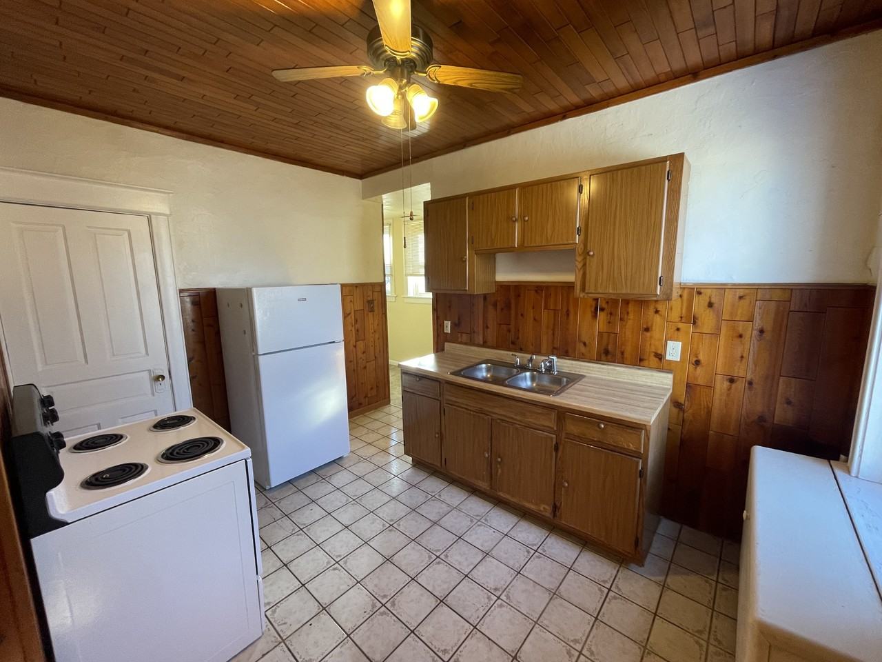 1808 Cleveland Ave #2 - Photo 6 of 9