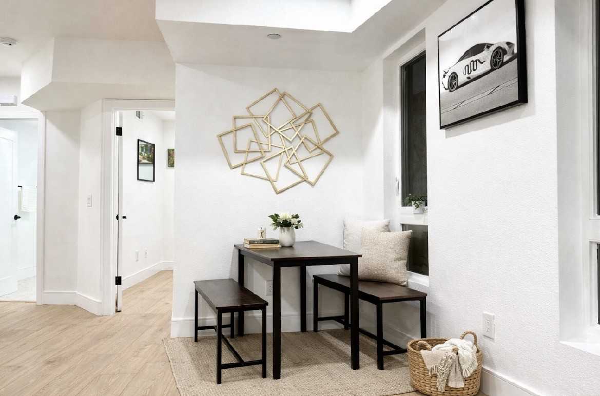 1617 2nd Ave #1 - Photo 4 of 10