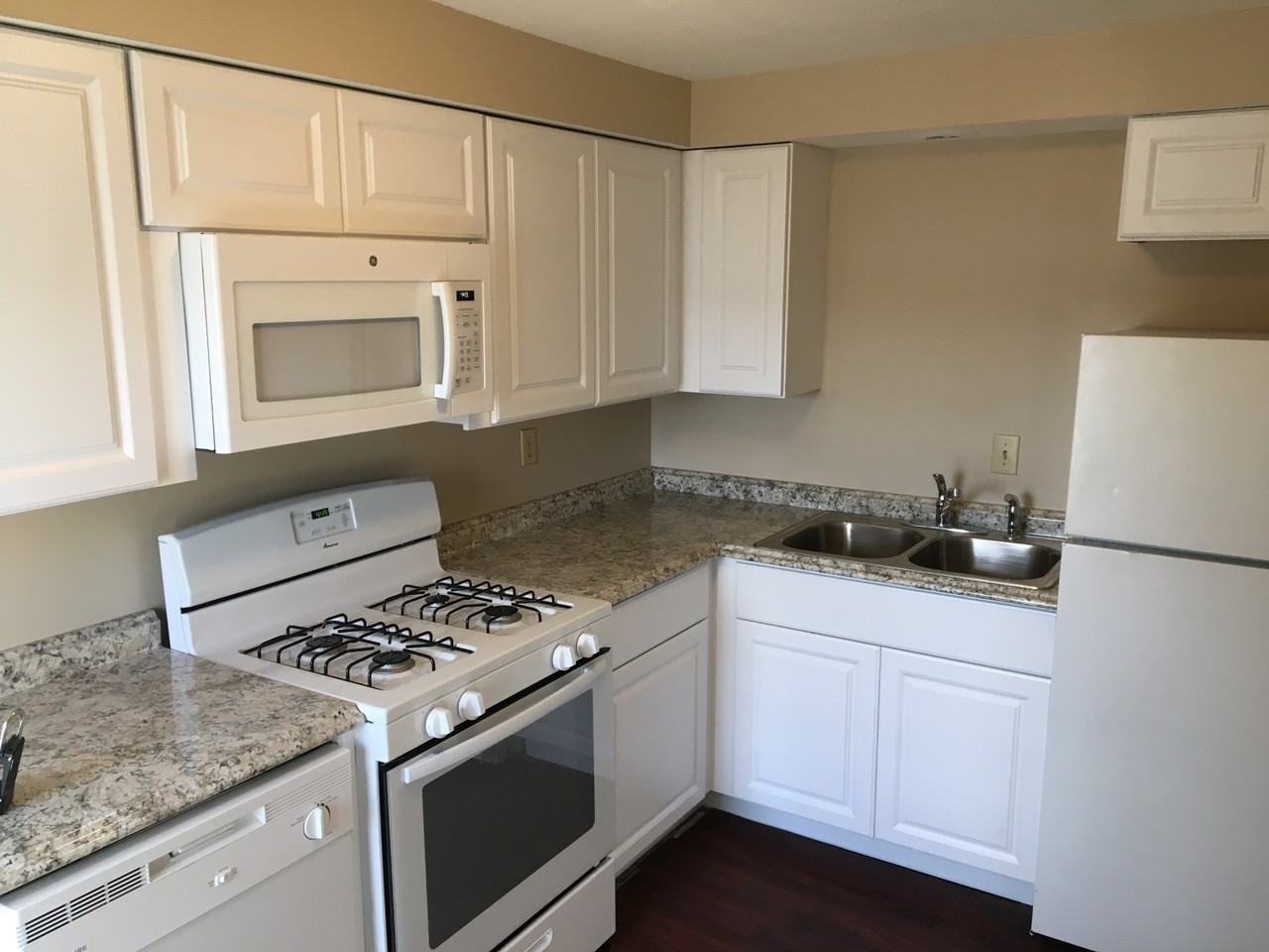 8 S Morning St #1 - Photo 2 of 10