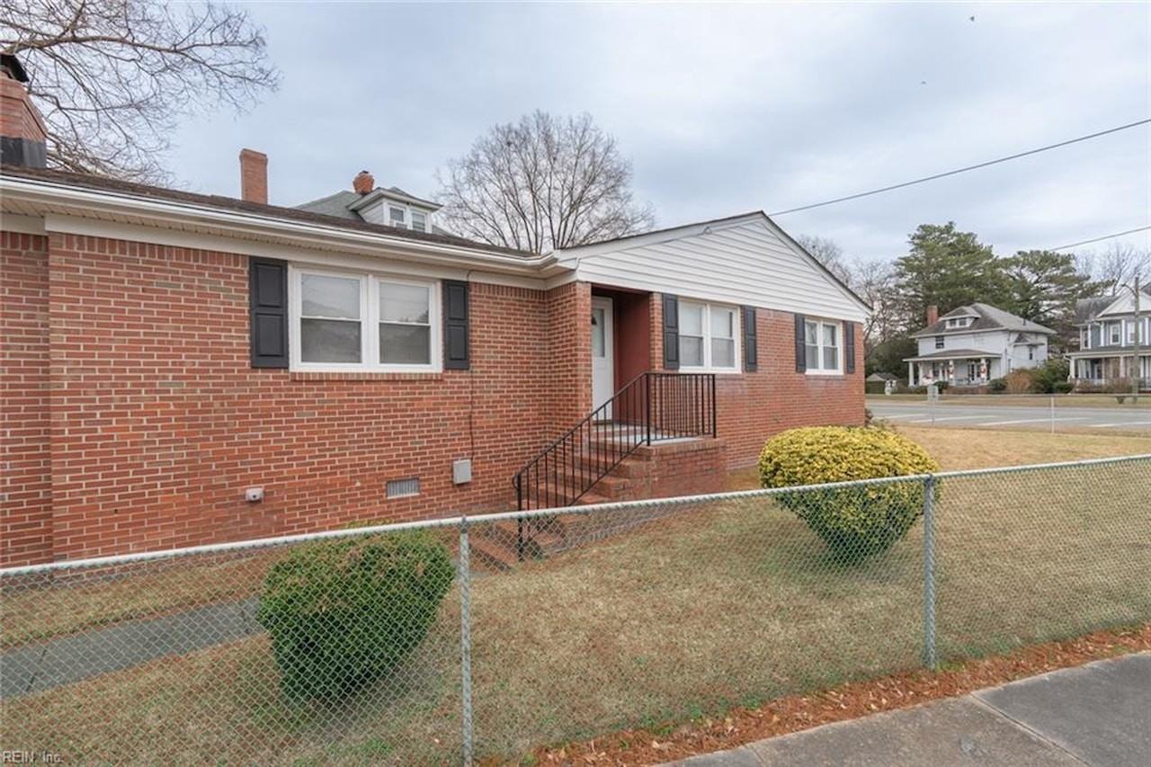 3100 Norway Pl #NA - Photo 7 of 25