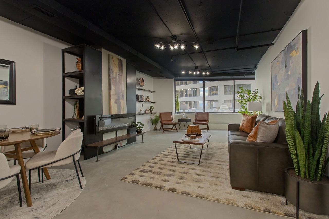 44 W Broadway #302S - Photo 6 of 9