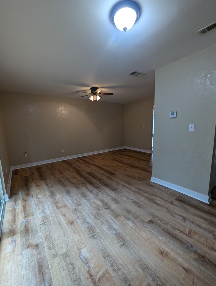 1911 45th Ave #4 - Photo 2 of 30