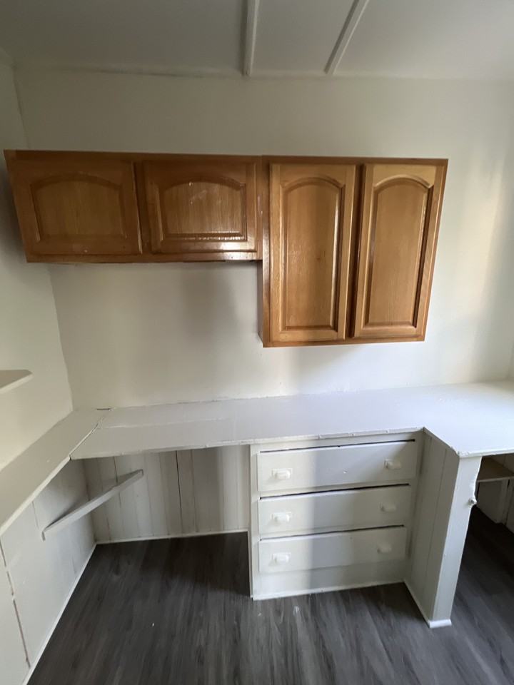 140 Center St #NA - Photo 4 of 15