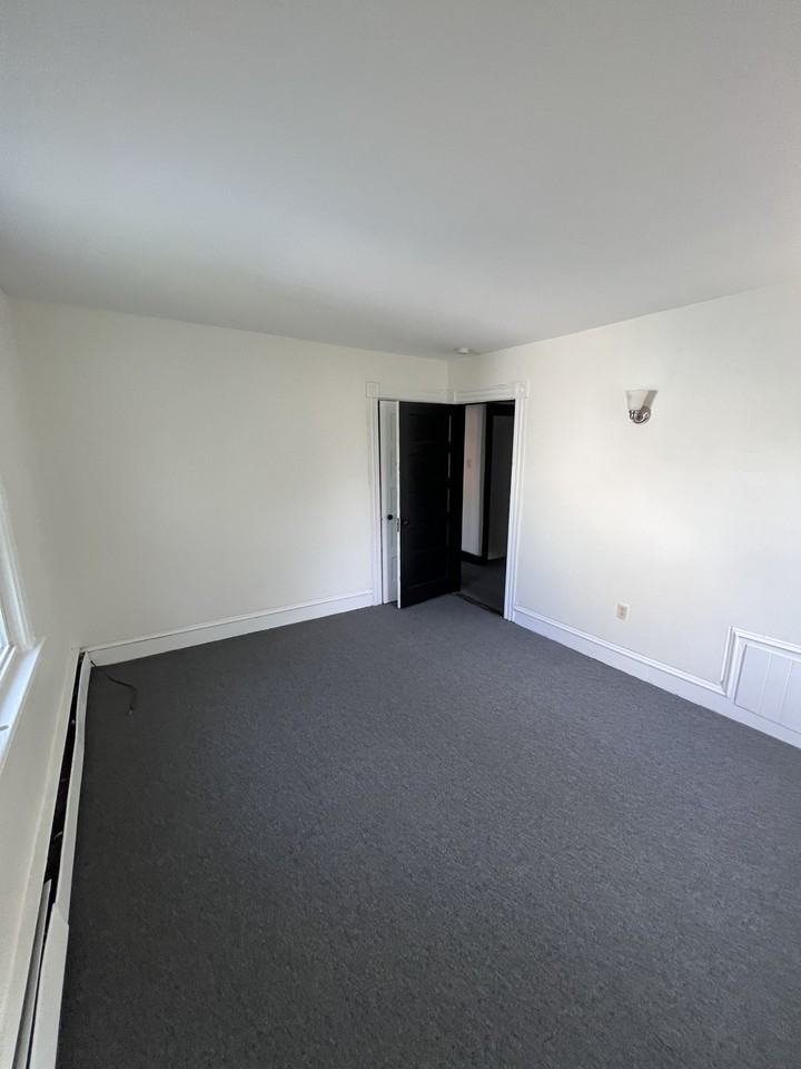 140 Center St #NA - Photo 5 of 15