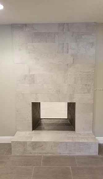 727 N Himes Ave - Photo 3 of 13