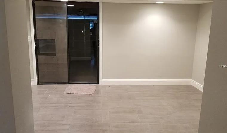 727 N Himes Ave - Photo 4 of 13