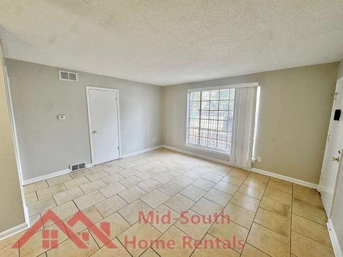 129 Stonewall St #9 - Photo 3 of 19