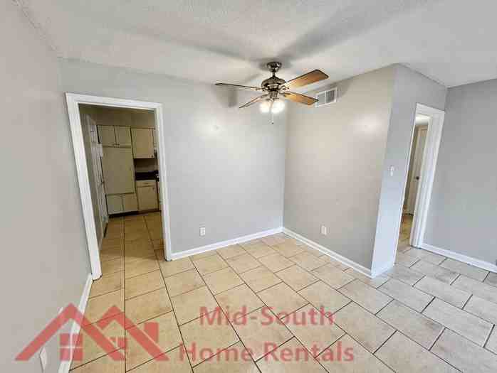 129 Stonewall St #9 - Photo 6 of 19