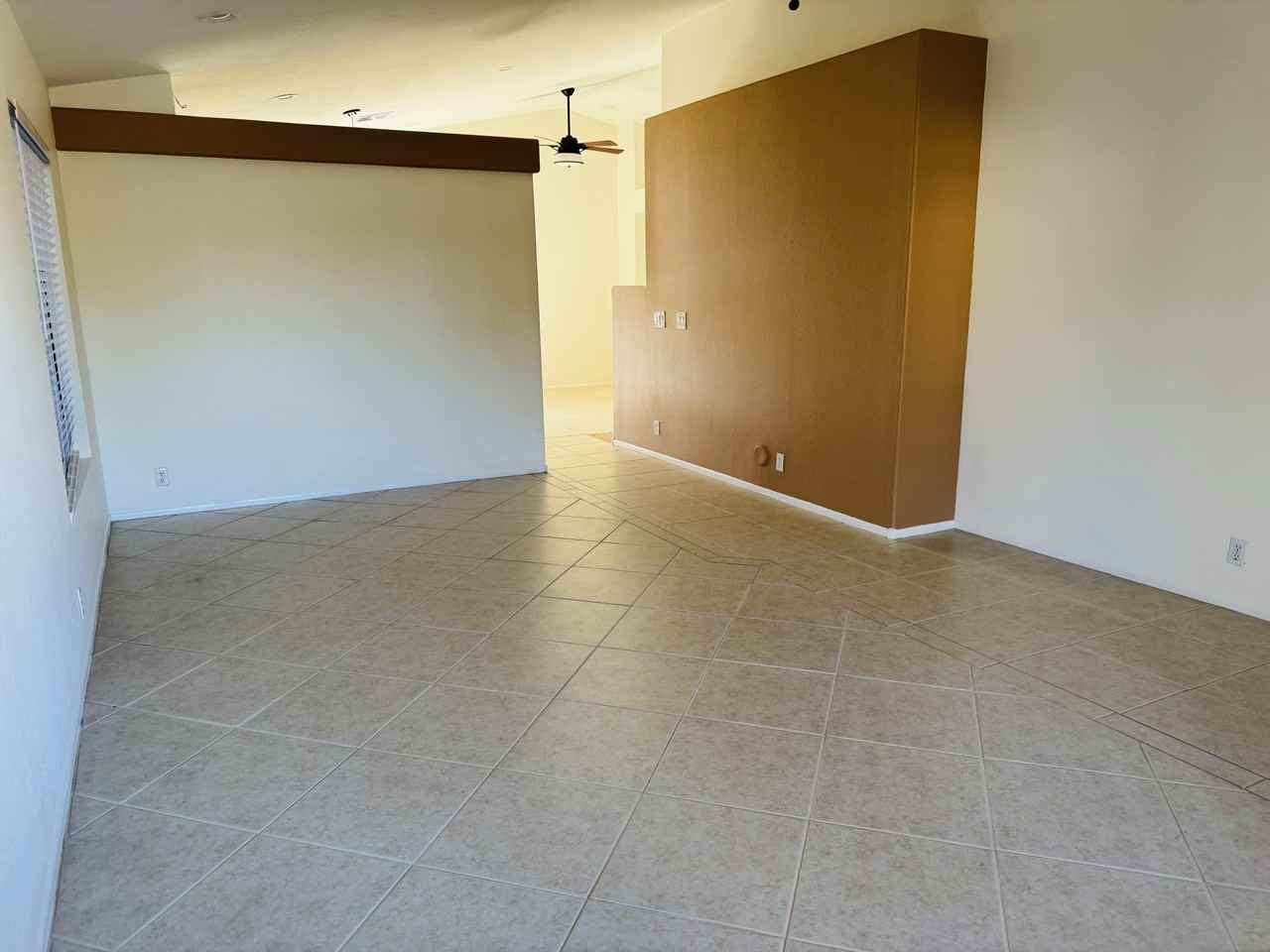 3211 E Menadota Dr #NA - Photo 2 of 30