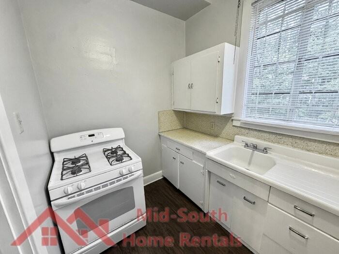 1277 Carr Ave #1 - Photo 5 of 12