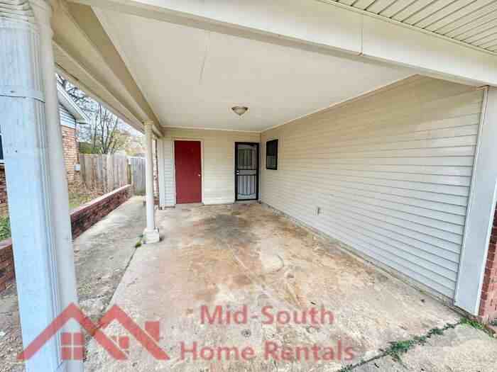 6368 Leamont Dr - Photo 3 of 26