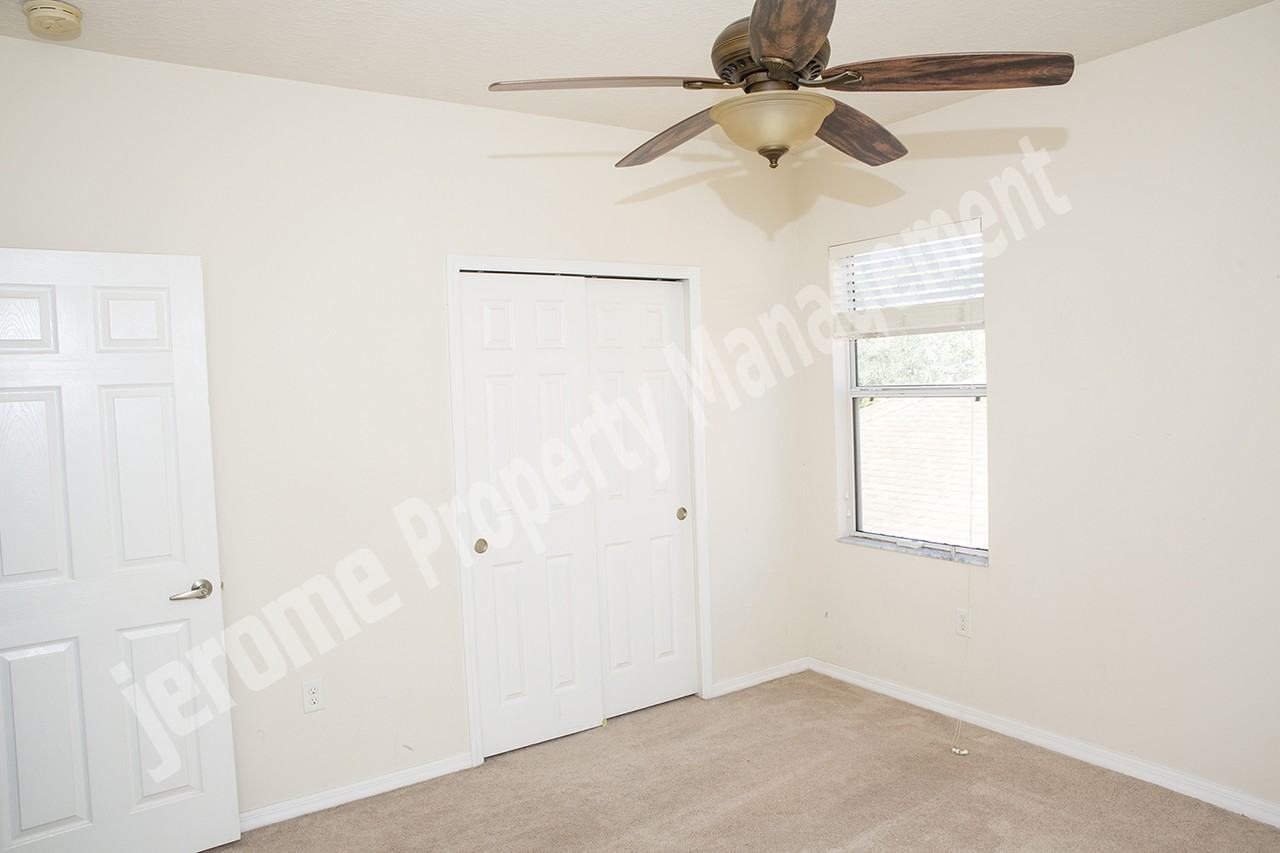 20303 Autumn Fern Ave #NA - Photo 4 of 49