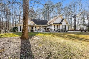 featured image of 165 White Oak Way