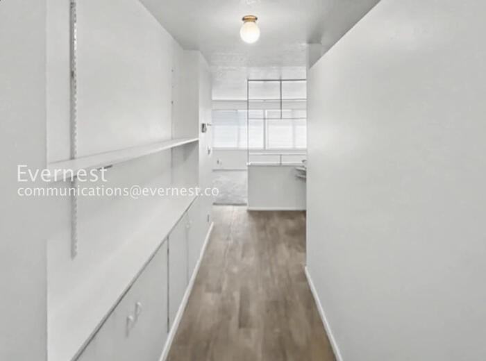 2510 Jefferson St - Photo 5 of 23