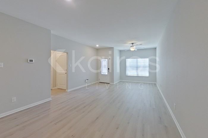 405 Liberty Meadows Dr - Photo 2 of 24