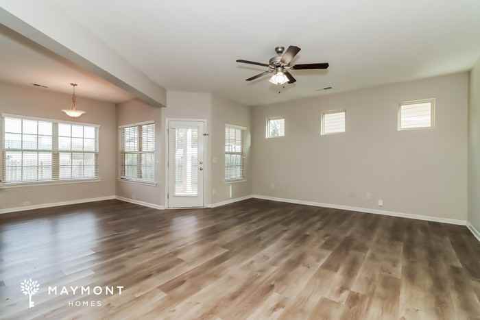 30 Howard Ave - Photo 5 of 16