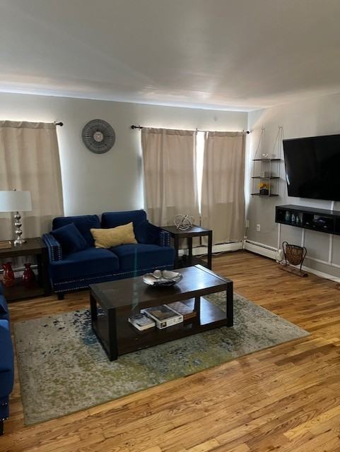 318 W Jersey St #C7 - Photo 4 of 6