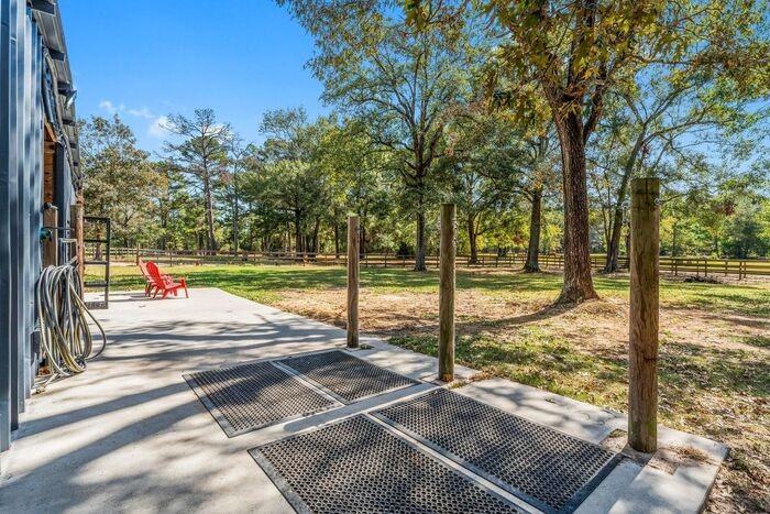 2118 Pine Rd - Photo 5 of 40