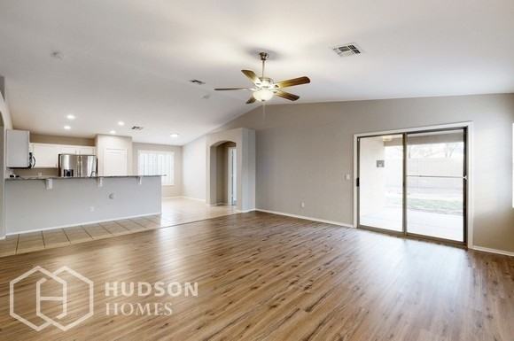 2413 W Saint Kateri Dr - Photo 5 of 34