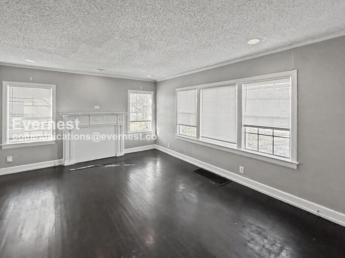 1701 4th Ave W - Photo 4 of 23