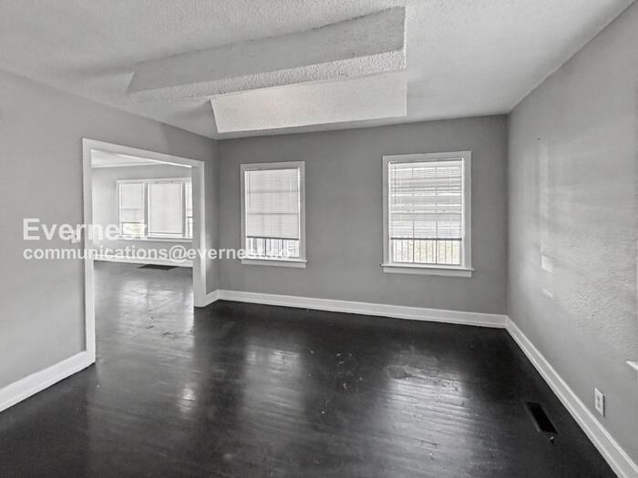 1701 4th Ave W - Photo 7 of 23