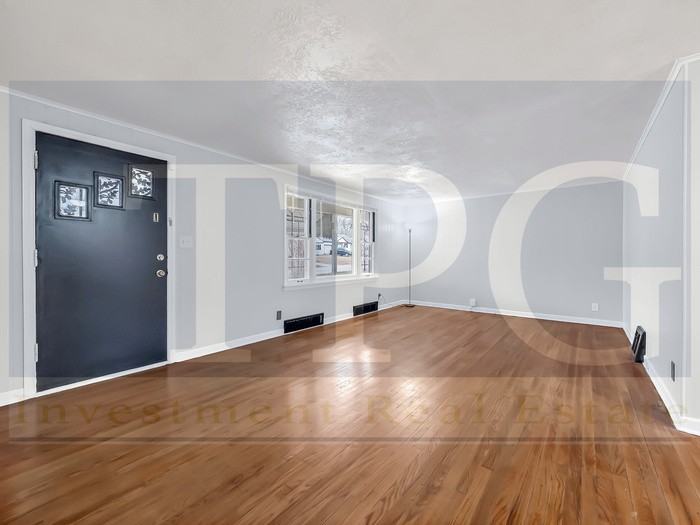 6639 Bales Ave - Photo 3 of 34