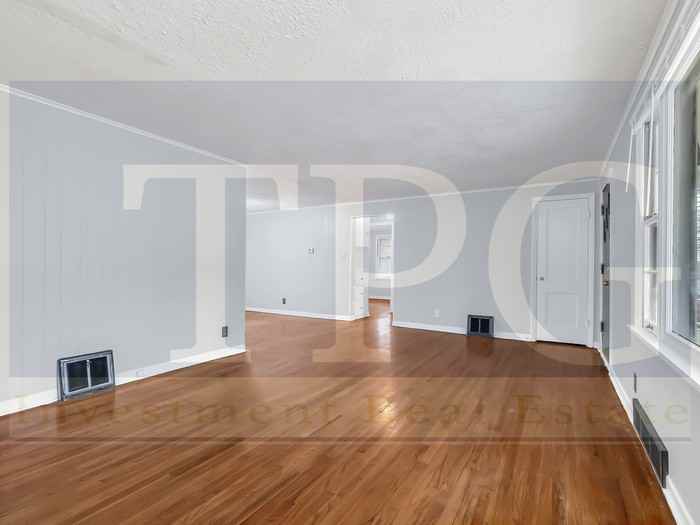 6639 Bales Ave - Photo 5 of 34