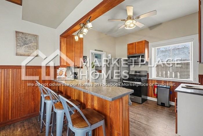 1391 Woodbridge St - Photo 7 of 24